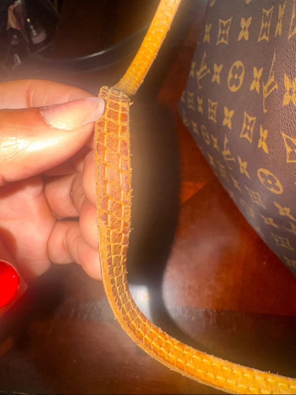 Louis Vuitton Monogram Never Full Tote with Vachetta Trim - Picture 15 of 16